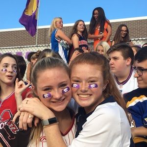 Meet your Posher, Ella